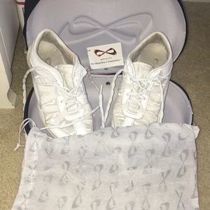 White Nfinity Cheer Shoes